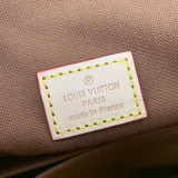 B12X51E108 Popular  leather bag 