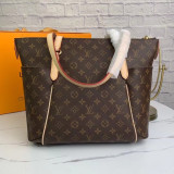 B12X51E108 Popular  leather bag 