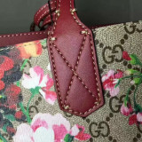 B1X61B230 Popular  leather bag 