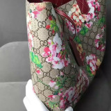 B1X61B230 Popular  leather bag 