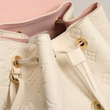 B1X71E065 Popular  leather bag 