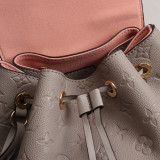 B1X71E065 Popular  leather bag 