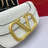 B5X111VL45 Popular  leather bag 