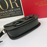 B5X111VL45 Popular  leather bag 