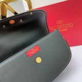 B5X111VL45 Popular  leather bag 