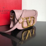 B5X111VL45 Popular  leather bag 