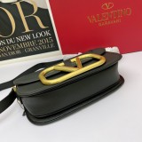 B5X111VL45 Popular  leather bag 