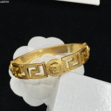 1V197K  Popular Bracelets