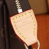 B1X102E17 Popular  leather bag 