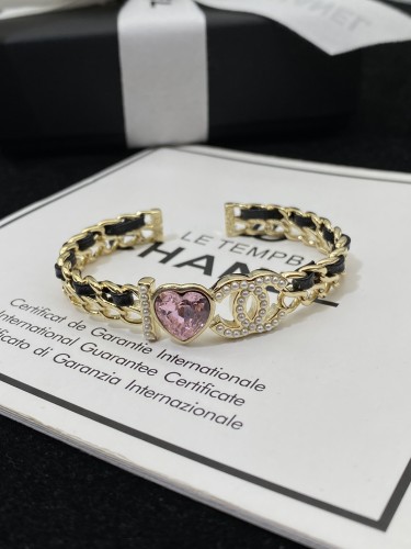 1XC300K  Popular Bracelets
