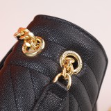 B1X33SL018 Popular  leather bag 