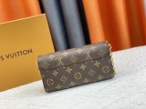 B1X43E32 Popular  leather bag 