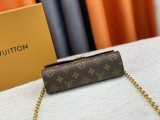 B1X43E32 Popular  leather bag 