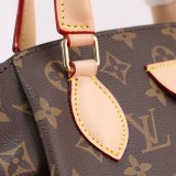 B12X43E126 Popular leather bag 
