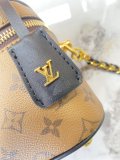 B12X43E121 Popular   leather bag 