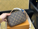 B1X43E162 Popular  leather bag 