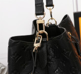 B12X73E60 Popular leather bag 
