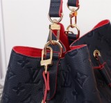B12X73E60 Popular leather bag 