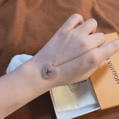 1YE311X  Popular  Necklaces