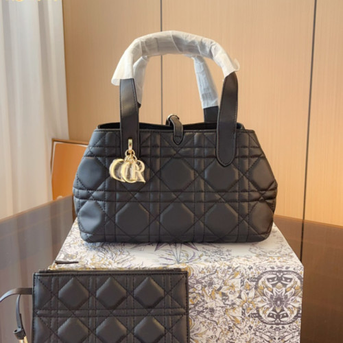 B16X93D107 Popular leather bag 