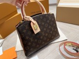 B6X103E196 Popular leather bag 
