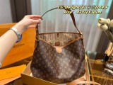 B6X103E213 Popular   leather bag 