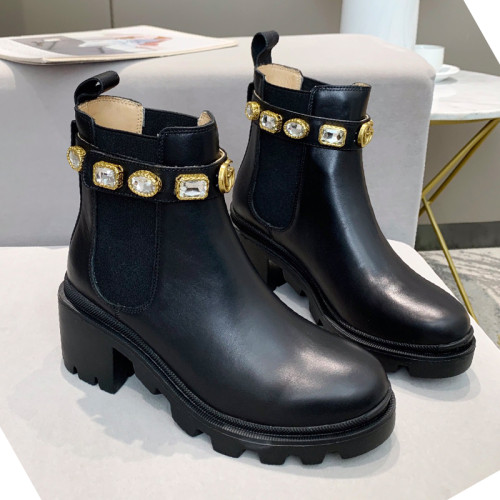 2XB195Z  High quality leather boot (top layer leather lining)