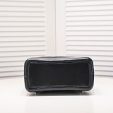B1X34C262 Popular  leather bag 
