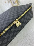 B1X34E272 Popular  leather bag 