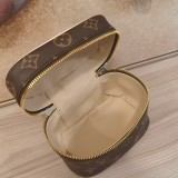 B1X34E273 Popular  leather bag 