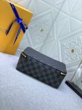 B1X34E272 Popular  leather bag 