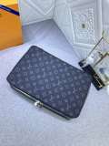 B1X34E272 Popular  leather bag 