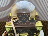 B1X34E276 Popular  leather bag 