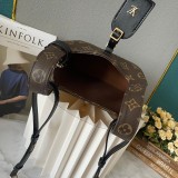 B1X34E274 Popular   leather bag 