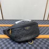 B12X44E299 Popular  leather bag 