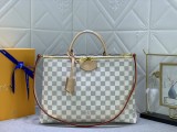 B12X44E330 Popular   leather bag 
