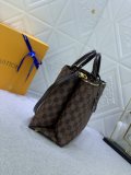 B12X44E330 Popular   leather bag 