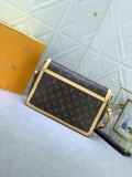 B12X44E344 Popular  leather bag 