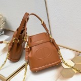 B12X44D370 Popular leather bag 