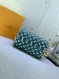 B12X44E268 Popular  leather bag 