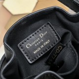 B12X44D370 Popular leather bag 