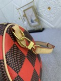 B12X44E269 Popular  leather bag 