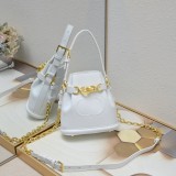 B12X44D370 Popular leather bag 
