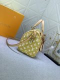 B12X44E268 Popular  leather bag 