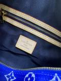B12X44E268 Popular  leather bag 