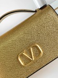 B1X44VL272 Popular leather bag 