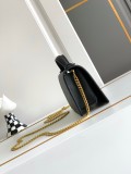 B1X44VL272 Popular leather bag 