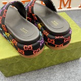 Z54B122 Popular slippers  Sole thickness 5.5cm