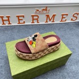 Z54B122 Popular slippers  Sole thickness 5.5cm