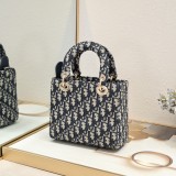 B1X54D439 Popular   embroidery bag
